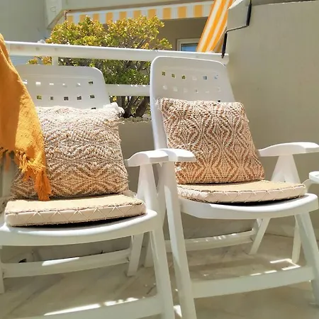 Dona Carlota Gardens, Sea Views, Pool, Restaurant アパート トレモリノス