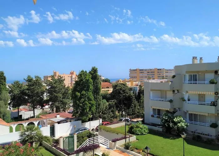 Dona Carlota Gardens, Sea Views, Pool, Restaurant * Torremolinos