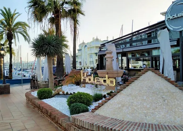 Dona Carlota Gardens, Sea Views, Pool, Restaurant * Torremolinos