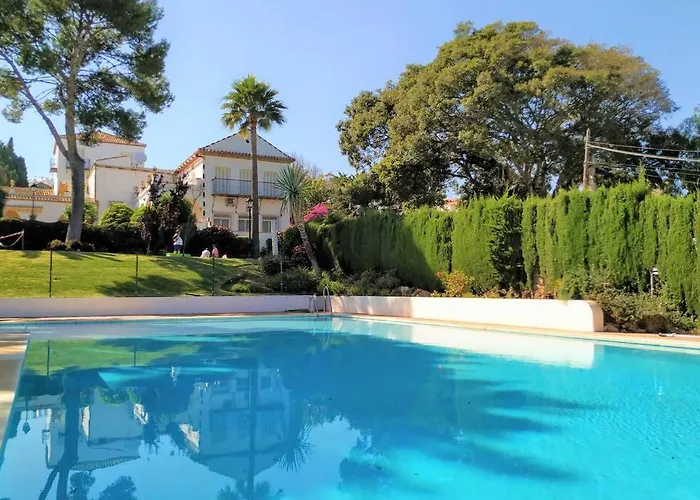 Apartment Dona Carlota Gardens, Sea Views, Pool, Restaurant *